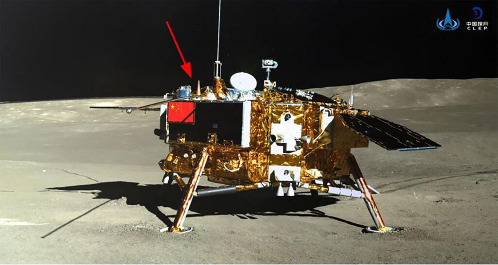 Mondlandesonde Chang'e-4 aufgenommen vom Rover Yutu-2 | Quelle: CNSA